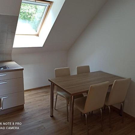 Apartma Na Lipne Apartment ฮอร์นี ปลานา ภายนอก รูปภาพ